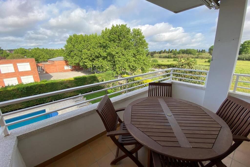 Apartamento Completo Muy Cerca Del Centro Ideal Para Familias Con Piscina Figueres  Dış mekan fotoğraf