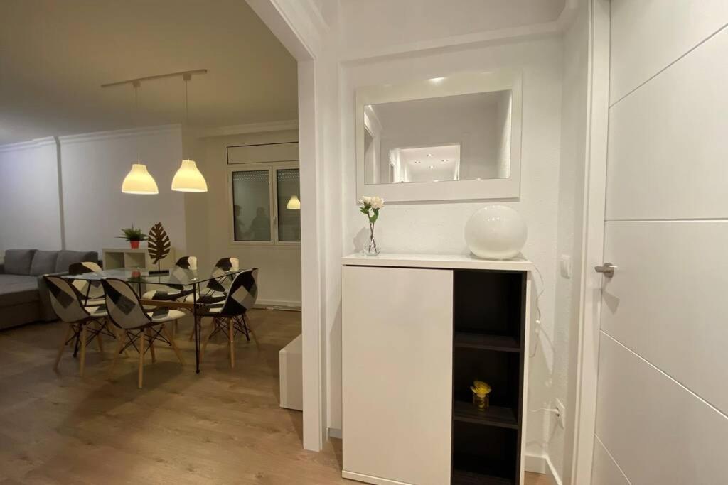 Apartamento Completo Muy Cerca Del Centro Ideal Para Familias Con Piscina Figueres  Dış mekan fotoğraf